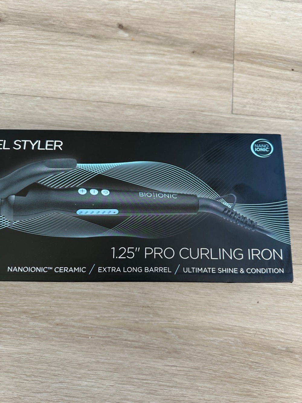 Bio Ionic 1.25" Long Barrel Pro Curling Iron Black with Teal Accents ' NanoIonic - Picture 9 of 12